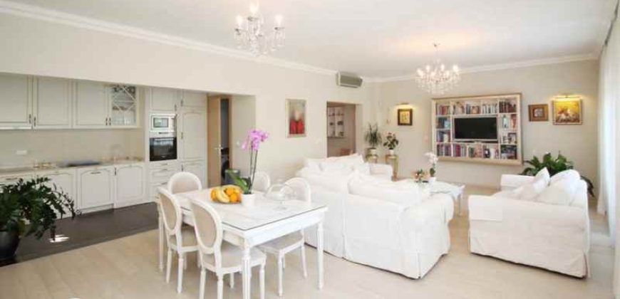 Dedinje – lux stan 146kvm + garaža