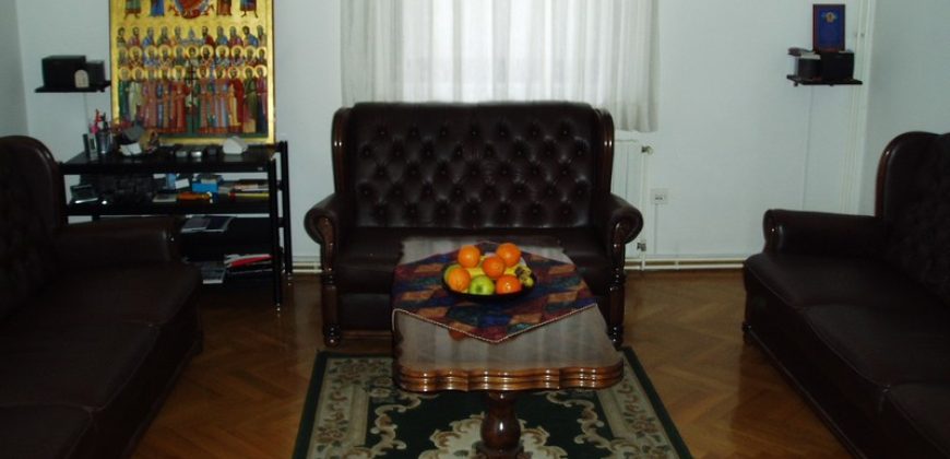 Voždovac – Vojvode Vlahovića 107kvm (ukupno 140kvm)