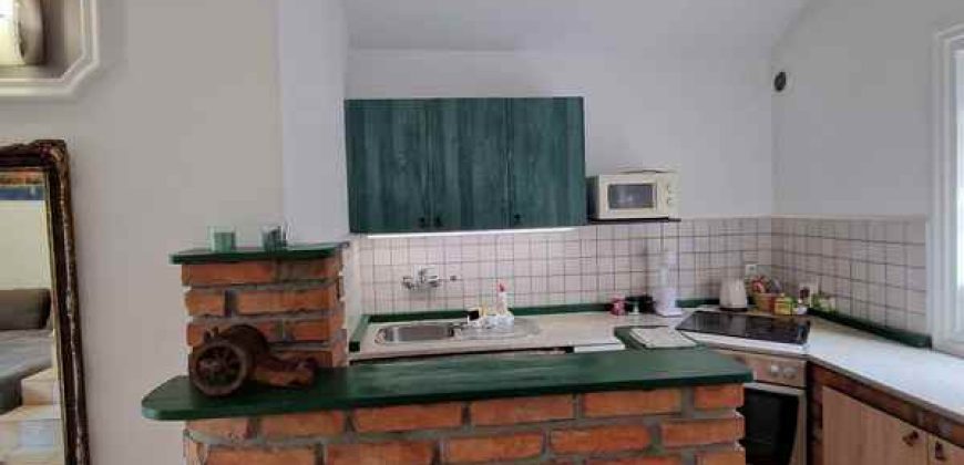 Odlična kuća – 220kvm+2ara