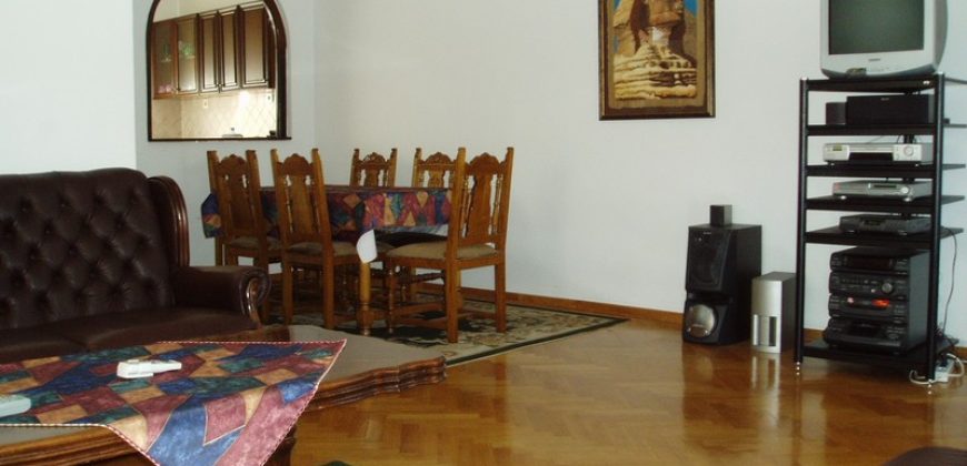 Voždovac – Vojvode Vlahovića 107kvm (ukupno 140kvm)