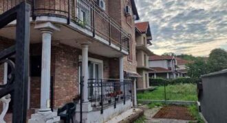 Odlična kuća – 220kvm+2ara