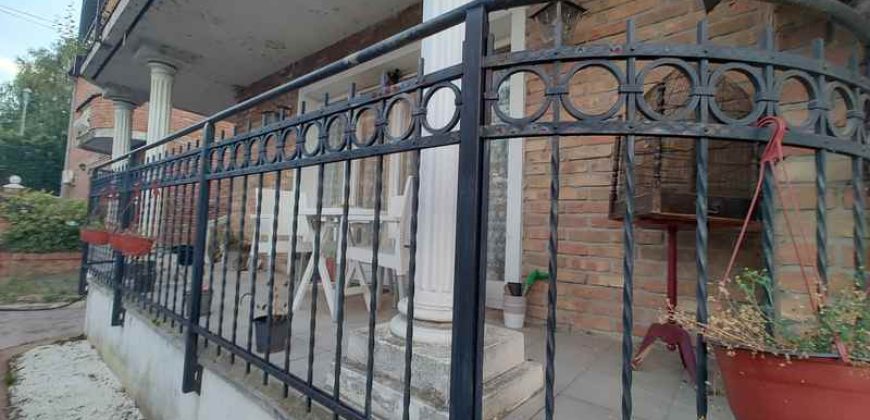 Odlična kuća – 220kvm+2ara