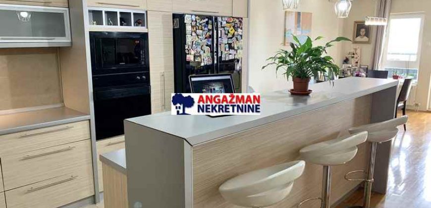 Lux – Đevđelijska 157kvm + garažna mesta po želji