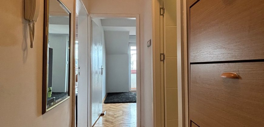 Vračar – Anastasa Jovanovića 96kvm + 4T