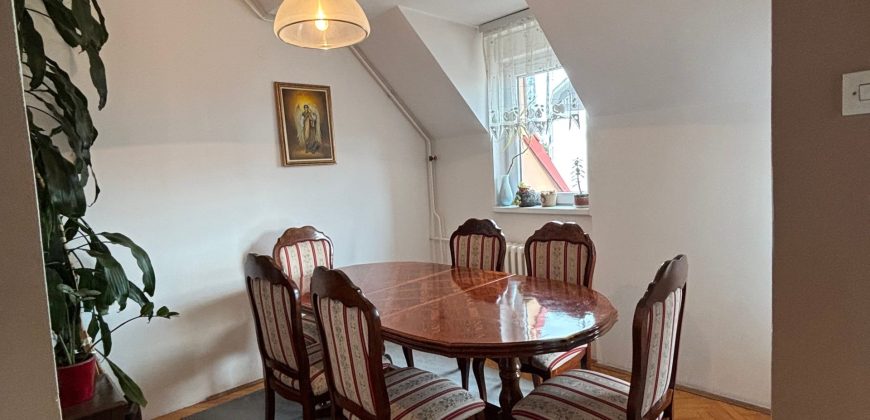 Vračar – Anastasa Jovanovića 96kvm + 4T