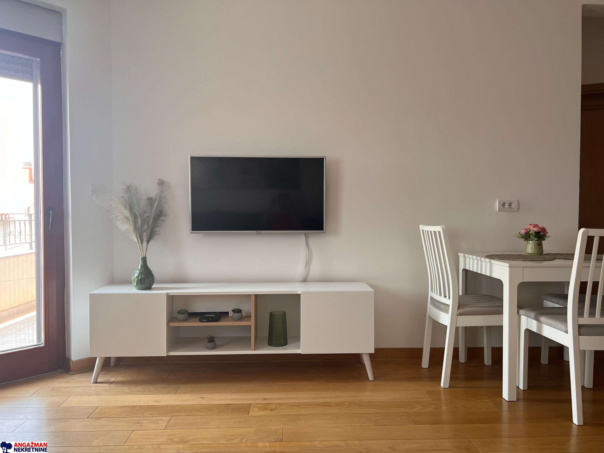 Ledine – Stolarska 44kvm ID#28156