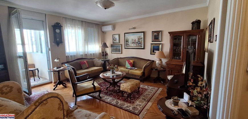 Izuzetan 2.0 stan u Kneza Danila – 60kvm