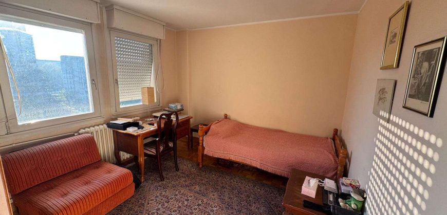 Blok 34, odličan – 92kvm(L)