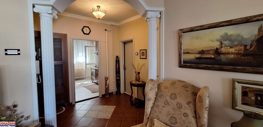 Izuzetan 2.0 stan u Kneza Danila – 60kvm