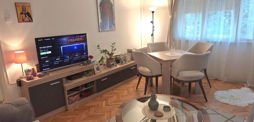 Karaburma – Stevana Dukića 42kvm