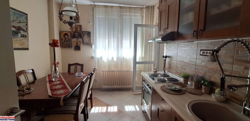 Izuzetan 2.0 stan u Kneza Danila – 60kvm