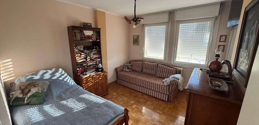 Blok 34, odličan – 92kvm(L)