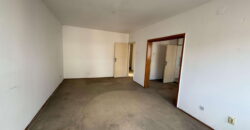 Blok 70, J. Gagarina, bliže Oml. brigada, 72kvm