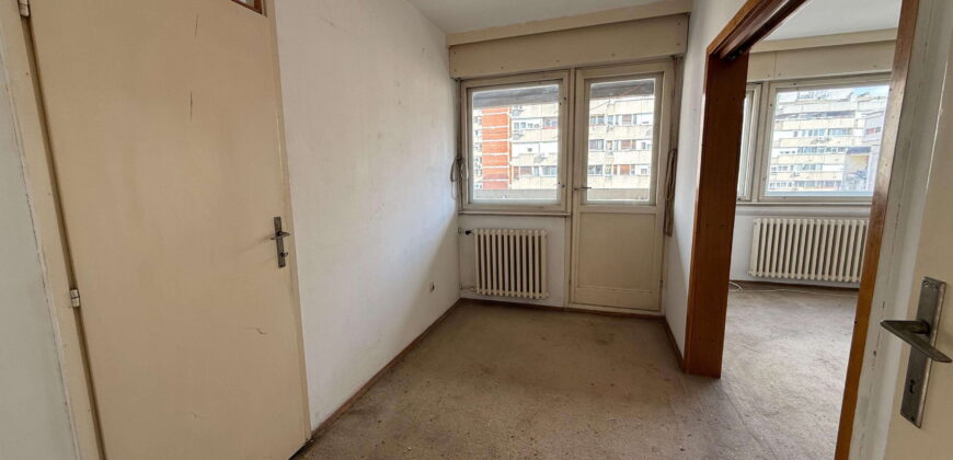 Blok 70, J. Gagarina, bliže Oml. brigada, 72kvm