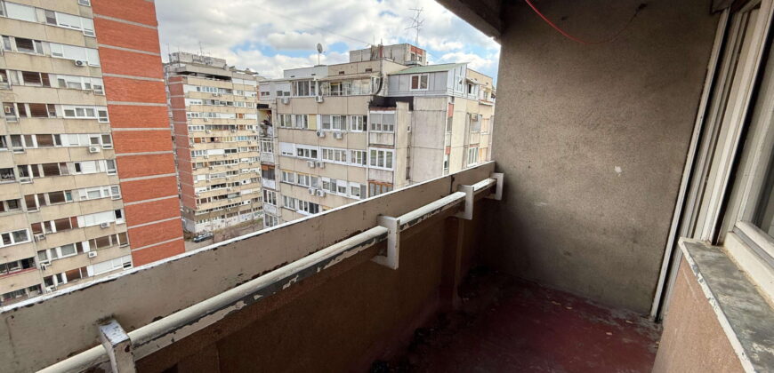 Blok 70, J. Gagarina, bliže Oml. brigada, 72kvm