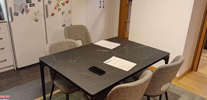 Dorćol, odličan, renoviran – 75kvm (2T)