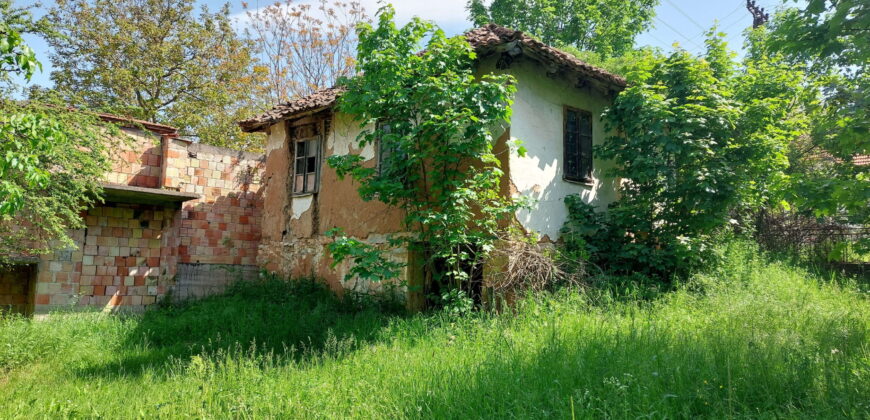 Sokobanja, Šarbanovac 55kvm + 41kvm + 10,39ari