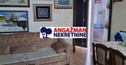 Humski put sa 2 parking mesta