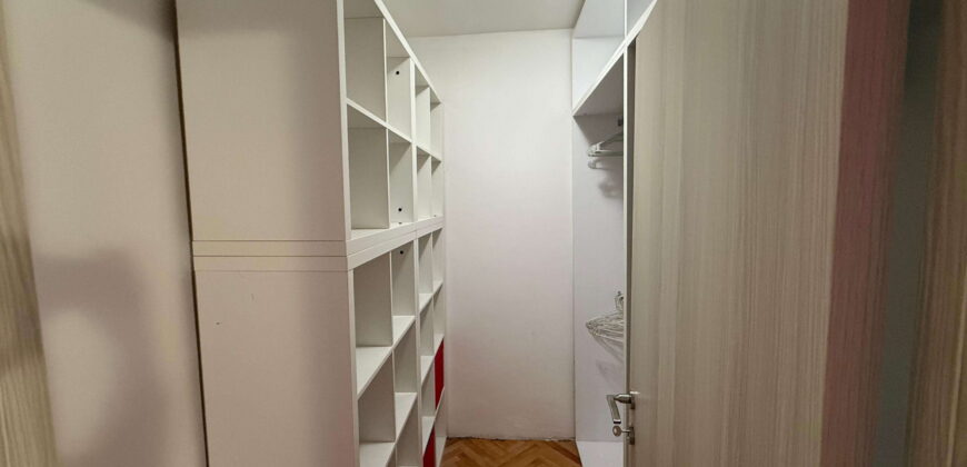 Duplex 114kvm, Konjarnik