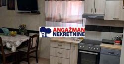 Humski put sa 2 parking mesta