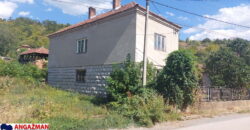 Boljevac – dve kuće 111kvm + 6,33ara