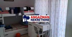 Humski put sa 2 parking mesta