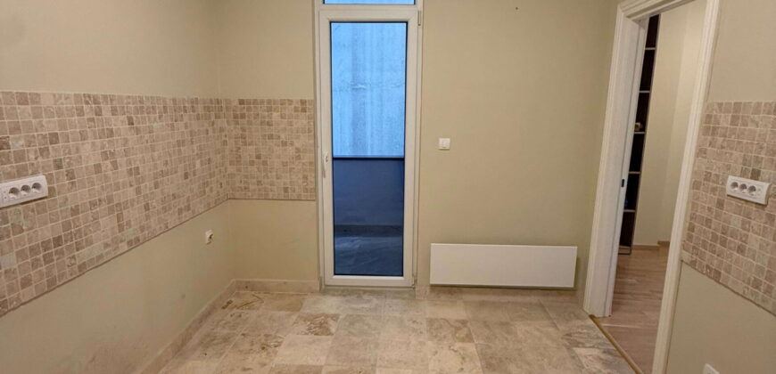 Dorćol, salonac – Strahinjića Bana 60kvm (56+4)