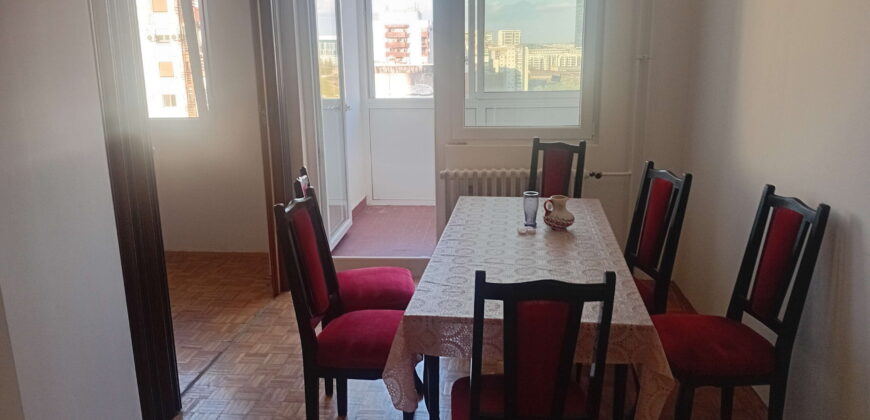Veliki porodičan stan u bloku 63