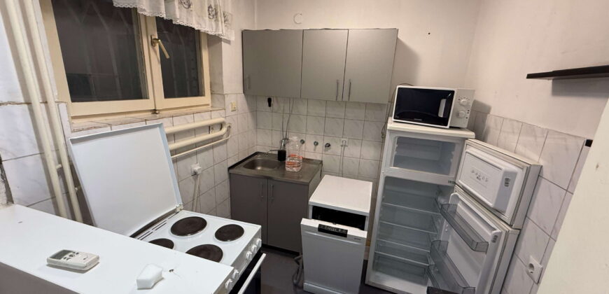 Hram – Lamartinova 93kvm, odličan trosoban stan